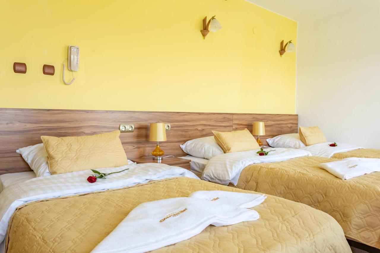 נובי טארג Hotel Goralski Raj מראה חיצוני תמונה