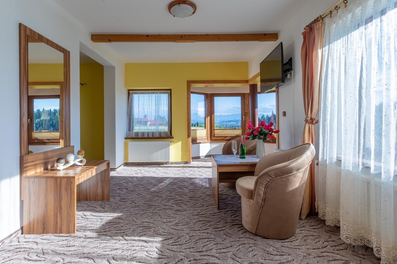 נובי טארג Hotel Goralski Raj מראה חיצוני תמונה