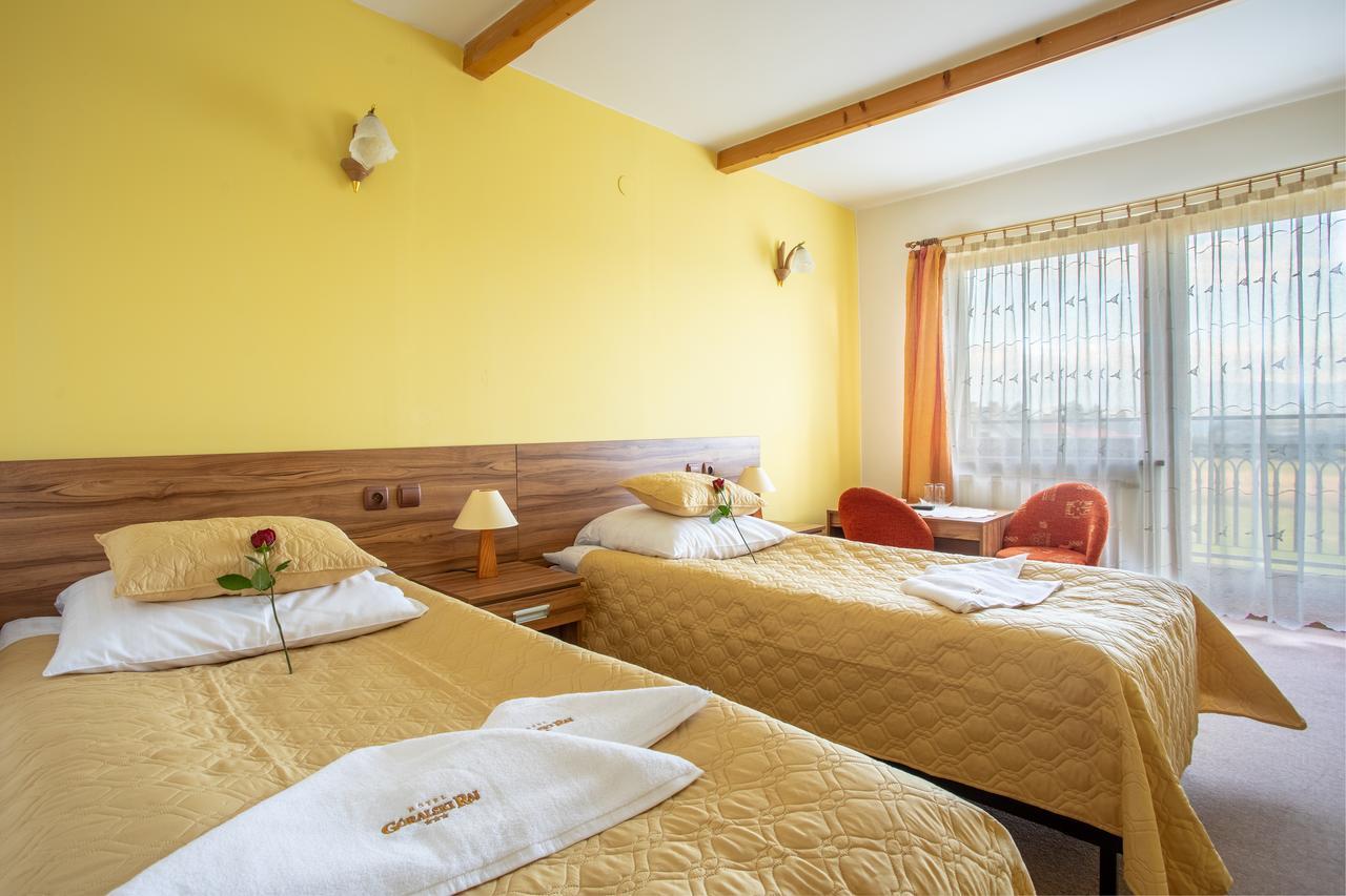 נובי טארג Hotel Goralski Raj מראה חיצוני תמונה
